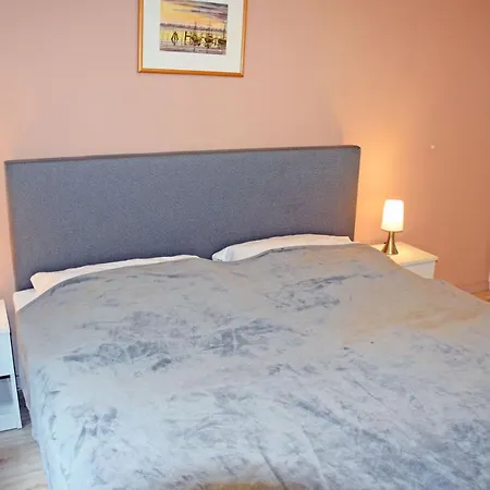 Ferienwohnung Mit Balkon 500 M Bis Zum Strand *