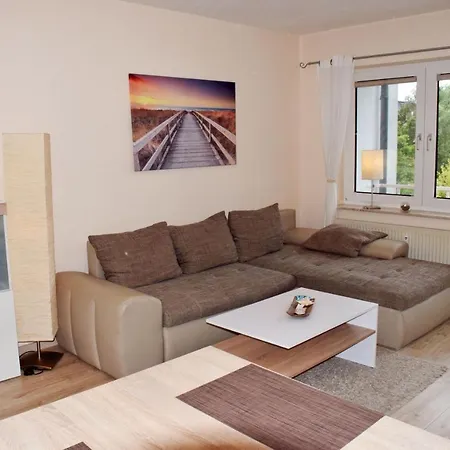 Ferienwohnung Mit Balkon 500 M Bis Zum Strand