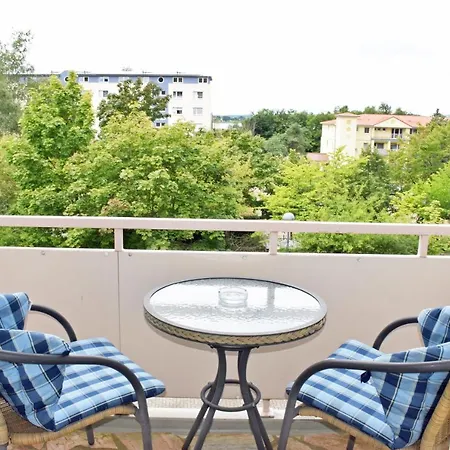 Ferienwohnung Mit Balkon 500 M Bis Zum Strand Apartmán